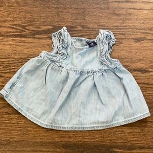 GAP chambray ruffle sleeve top
